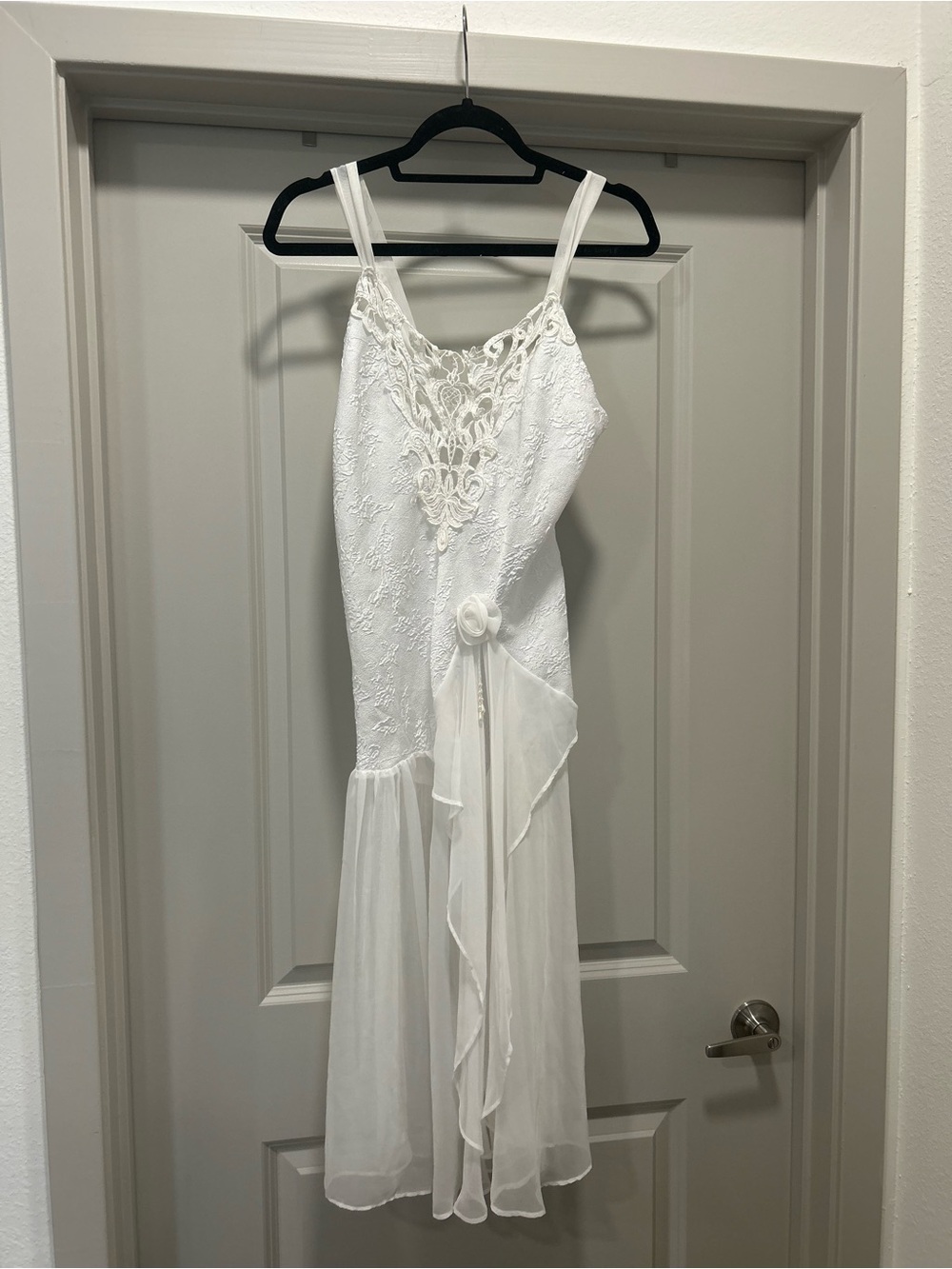 Vintage White Lace & Chiffon Spaghetti-Strap Dress
